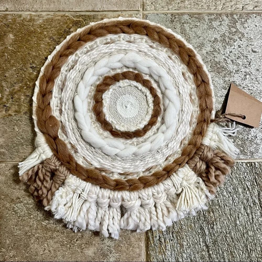 Bohemian Macrame Tassel Fringe Mixed Fiber Wall Ivory Tan Hanging Art Decor